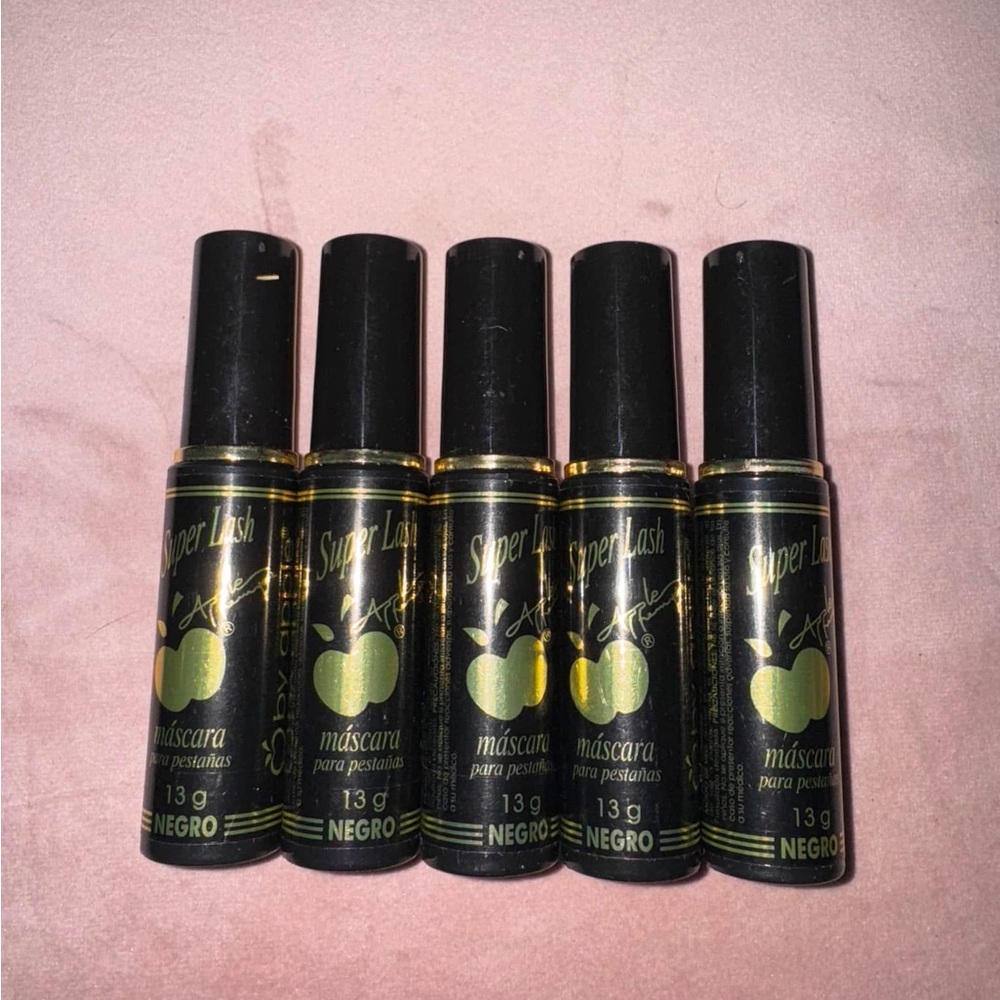 Apple Mexican Mascara!!
All over TikTok!!